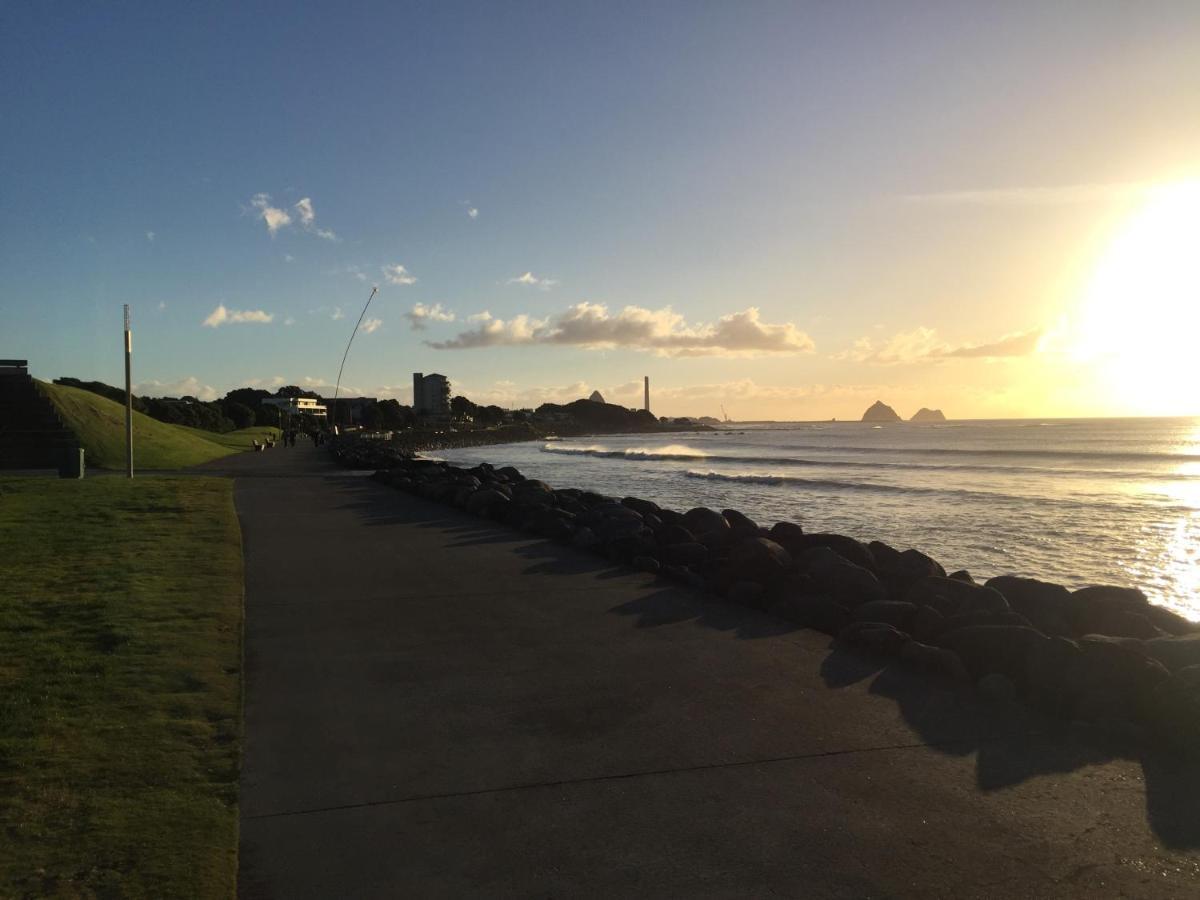 Plymouth Central City 2 Bedroom Apartments New Plymouth Exterior foto
